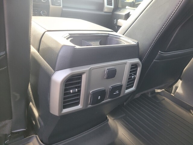 Ford F-150 Lariat 2019