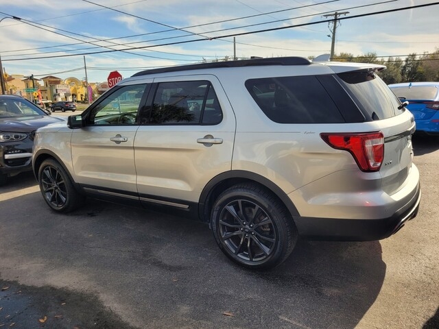 Ford Explorer  2017