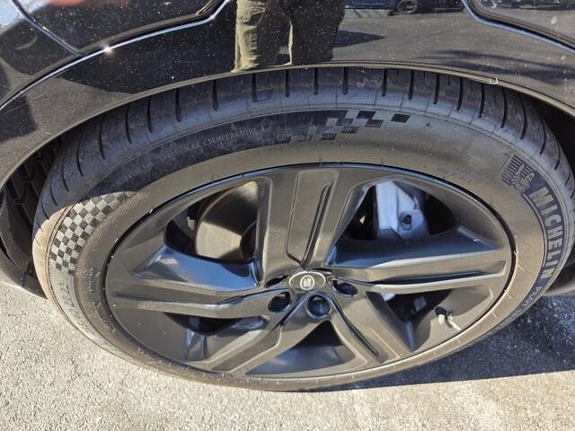 Land Rover Discovery P360 HSE R-Dynamic 2023