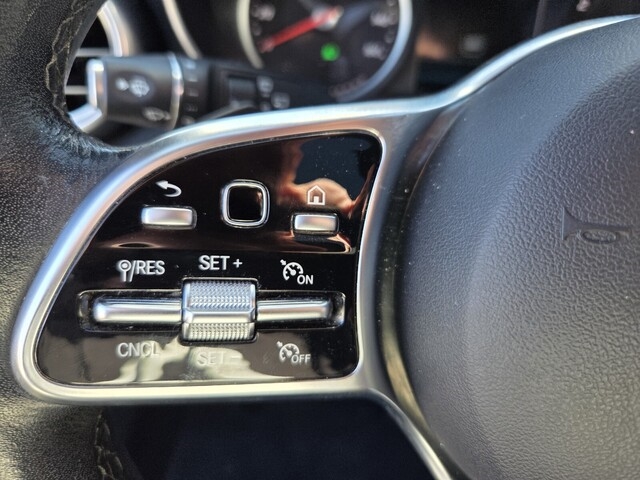 Mercedes-Benz GLC-Class  2020