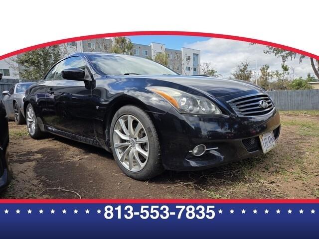 2014 INFINITI Q60 Convertible Base