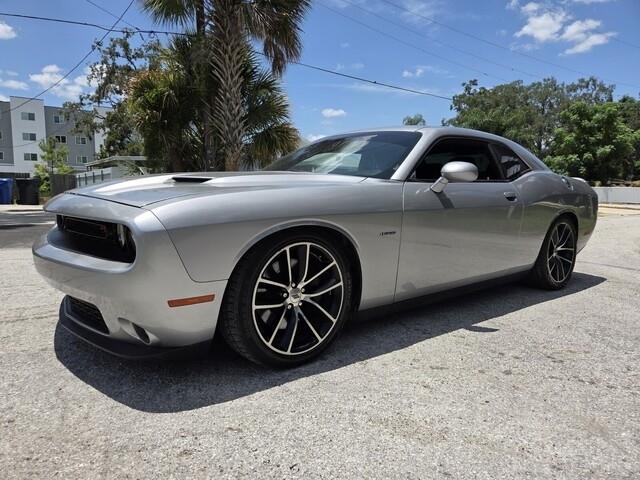 Dodge Challenger R/T Plus 2018