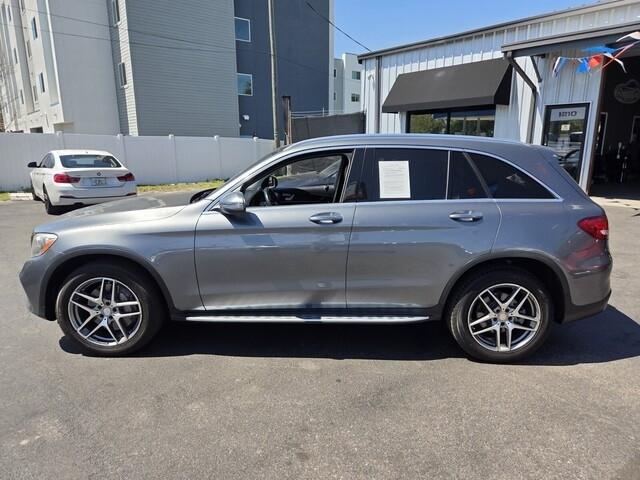 Mercedes-Benz GLC-Class  2016