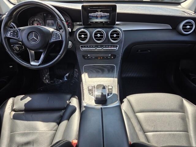 Mercedes-Benz GLC-Class  2016