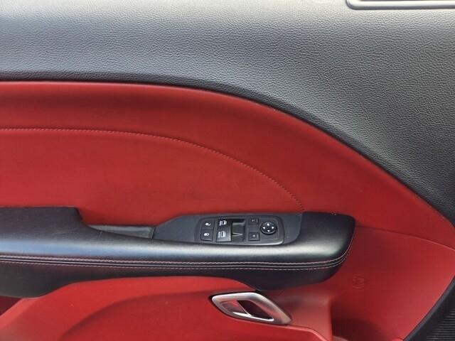 Dodge Challenger  2019