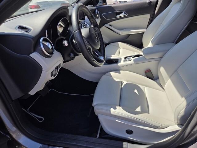 Mercedes-Benz CLA-Class  2016