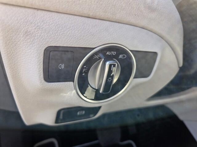 Mercedes-Benz CLA-Class  2016