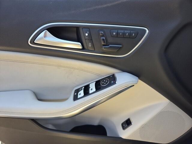 Mercedes-Benz CLA-Class  2016