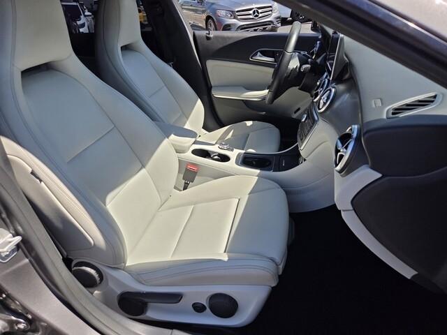 Mercedes-Benz CLA-Class  2016