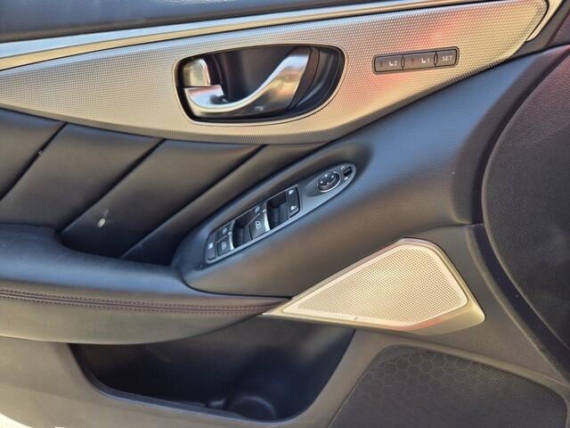 Infiniti Q50 Red Sport 400 2018