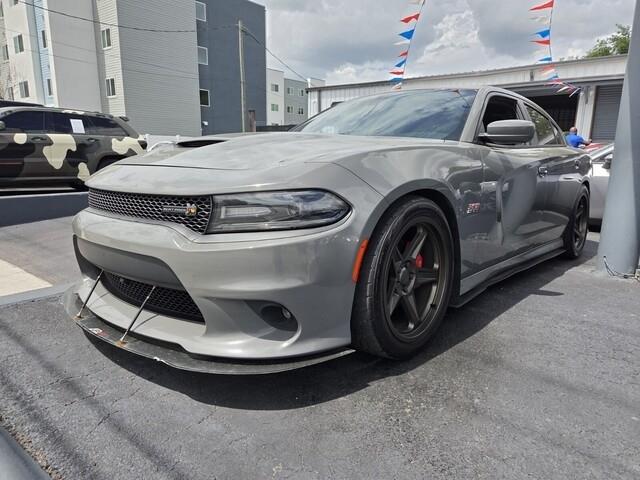 Dodge Charger  2017
