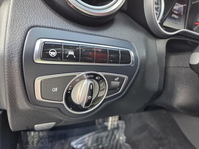 Mercedes-Benz C-Class  2017