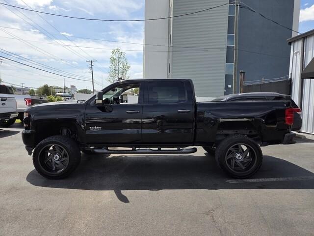 Chevrolet Silverado 1500  2018