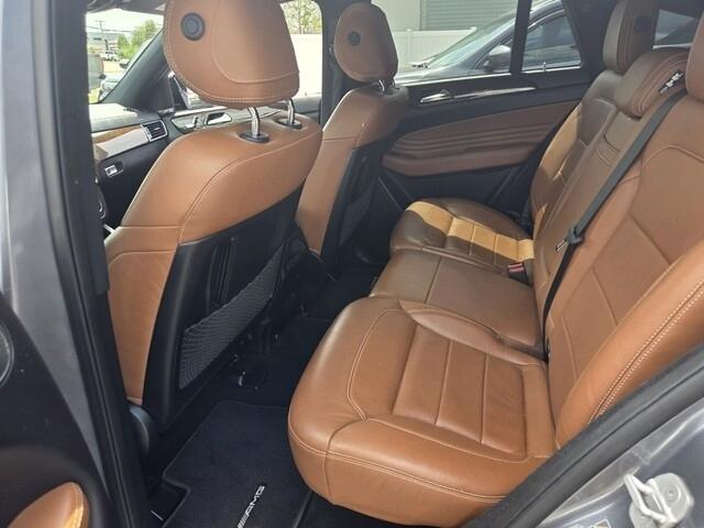 Mercedes-Benz GLE-Class  2016