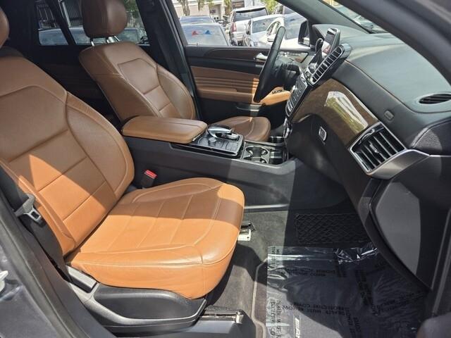 Mercedes-Benz GLE-Class  2016