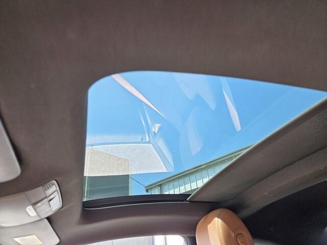 Mercedes-Benz C-Class  2017