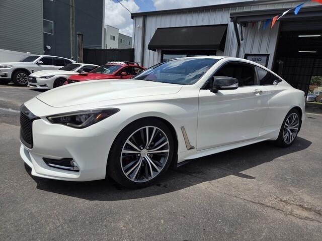 Infiniti Q60  2018