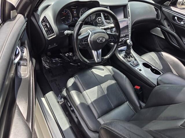 Infiniti Q60  2018