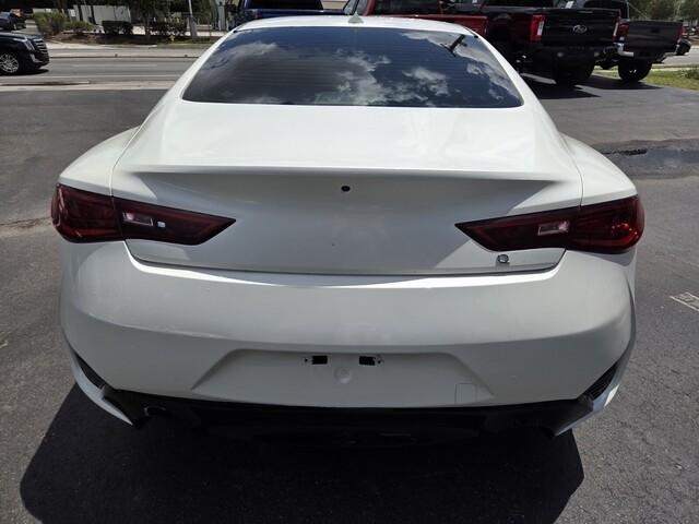 Infiniti Q60  2018
