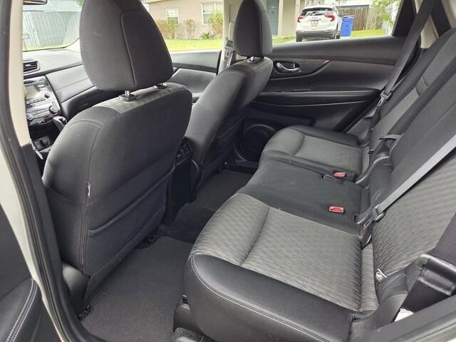Nissan Rogue  2017