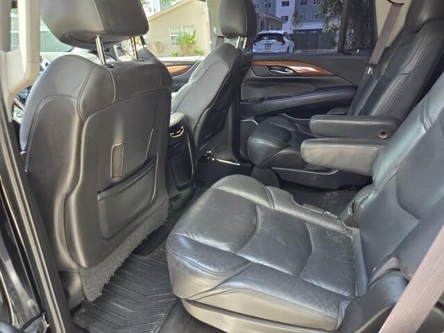 Cadillac Escalade  2017