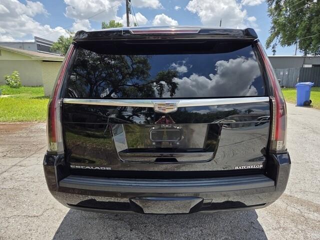 Cadillac Escalade  2017