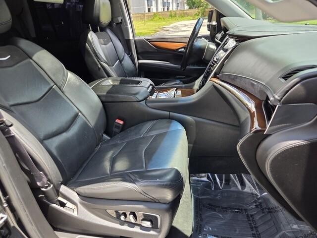 Cadillac Escalade  2017