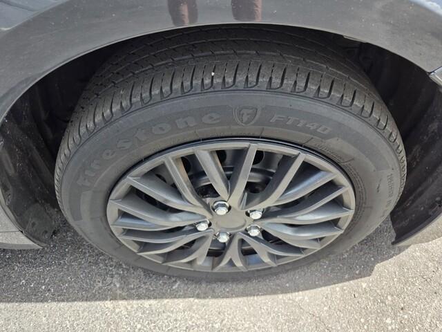 Toyota Corolla LE 2024