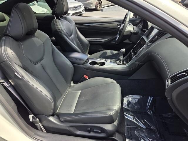 Infiniti Q60 3.0t LUXE 2020