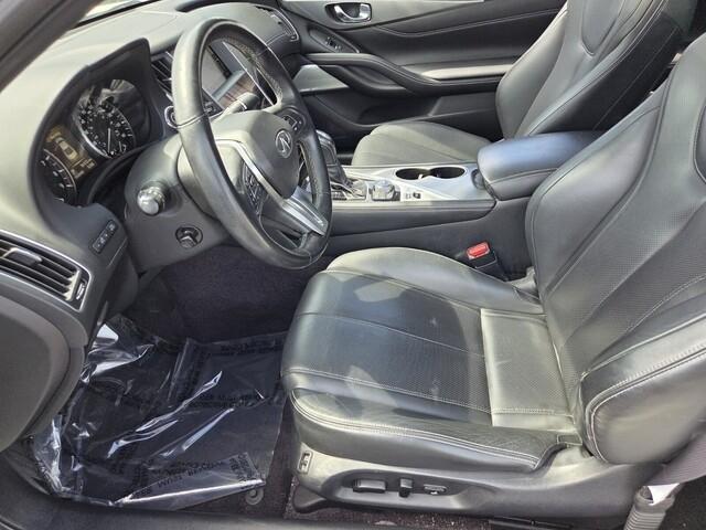 Infiniti Q60 3.0t LUXE 2020