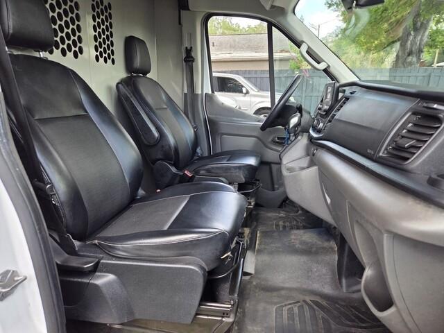 Ford Transit 250 2021