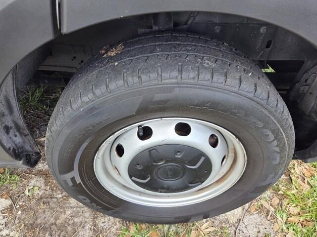 Ford Transit 250 2021