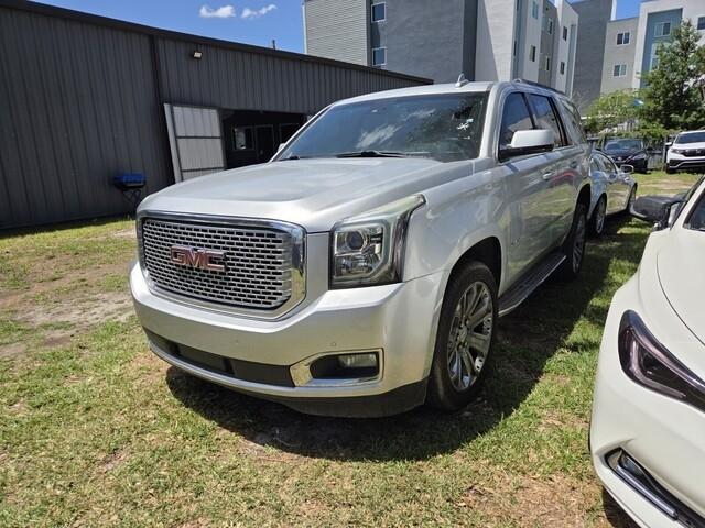 GMC Yukon SLT 2017