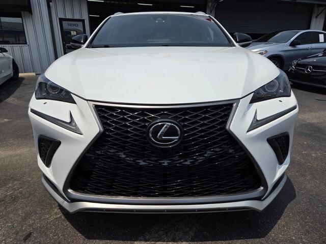 Lexus NX 300 F SPORT 2018