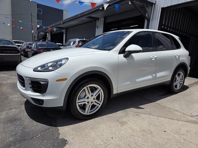 Porsche Cayenne  2017