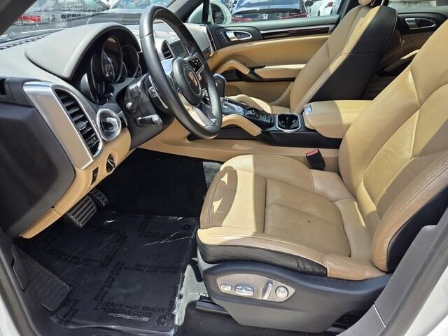 Porsche Cayenne  2017