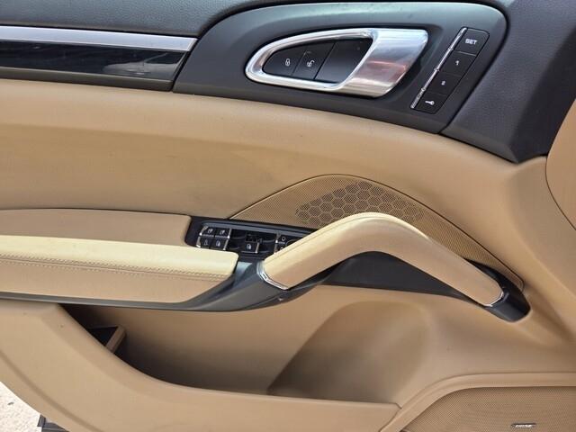 Porsche Cayenne  2017