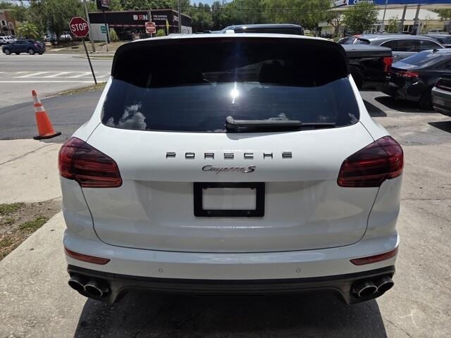 Porsche Cayenne  2017