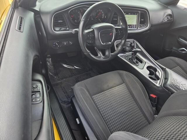 Dodge Challenger  2017