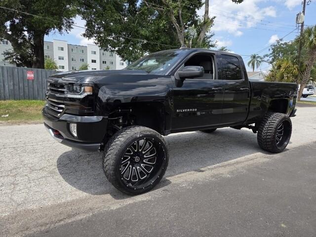 Chevrolet Silverado 1500  2017