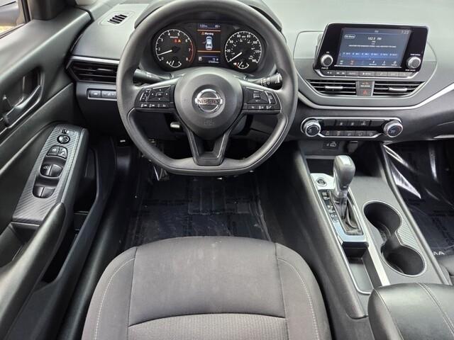 Nissan Altima 2.5 S 2023