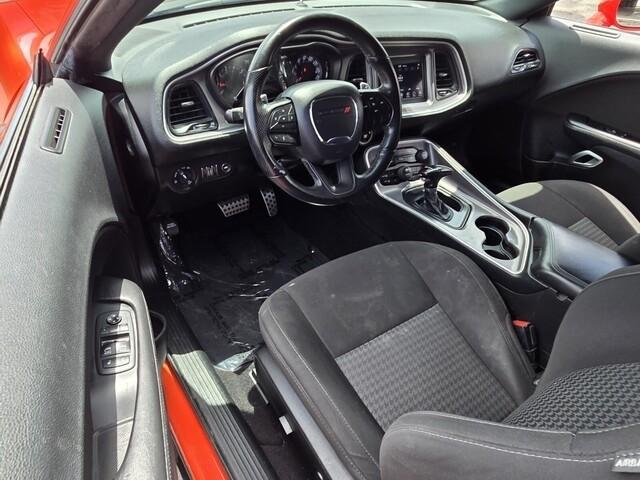 Dodge Challenger  2021
