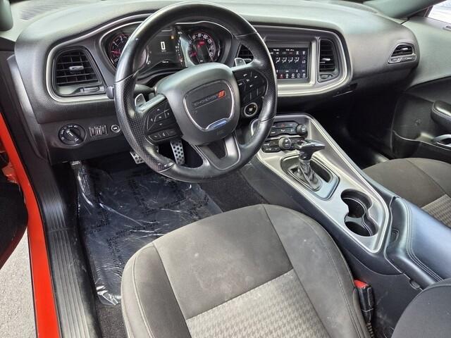 Dodge Challenger  2021