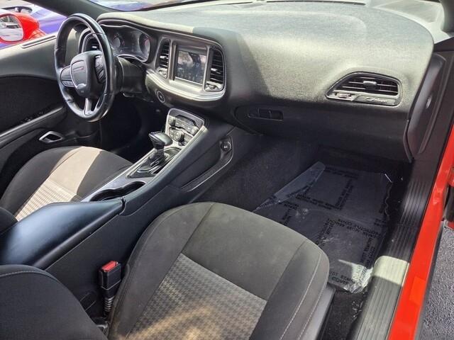 Dodge Challenger  2021