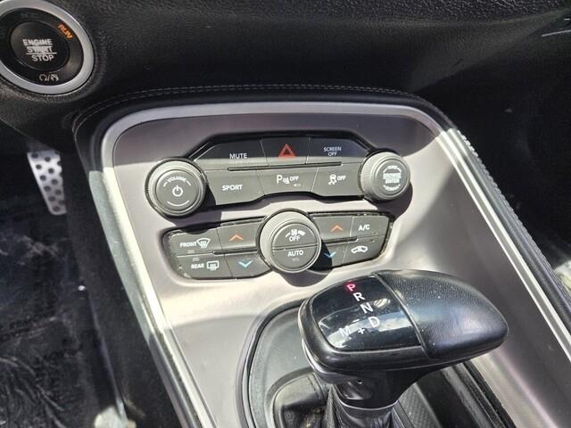 Dodge Challenger  2021