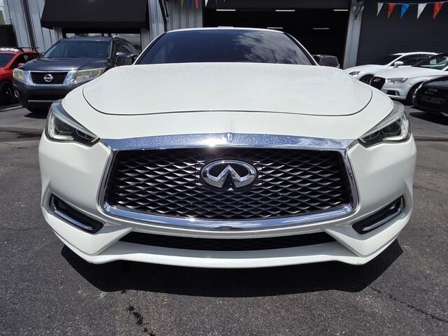 Infiniti Q60  2017