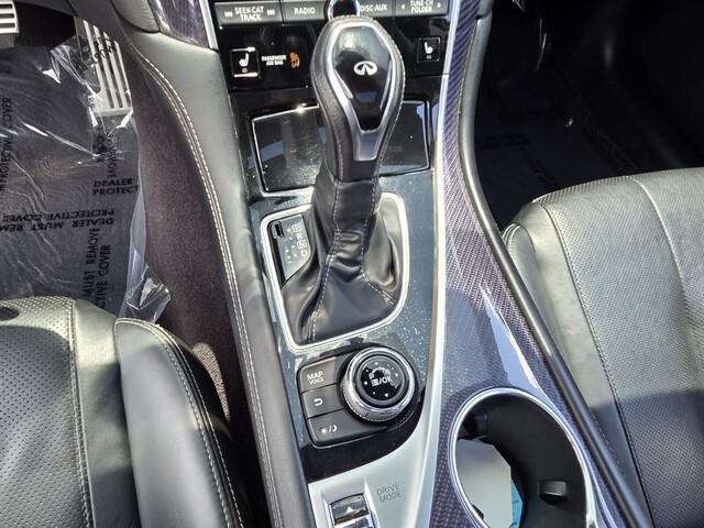 Infiniti Q60  2017