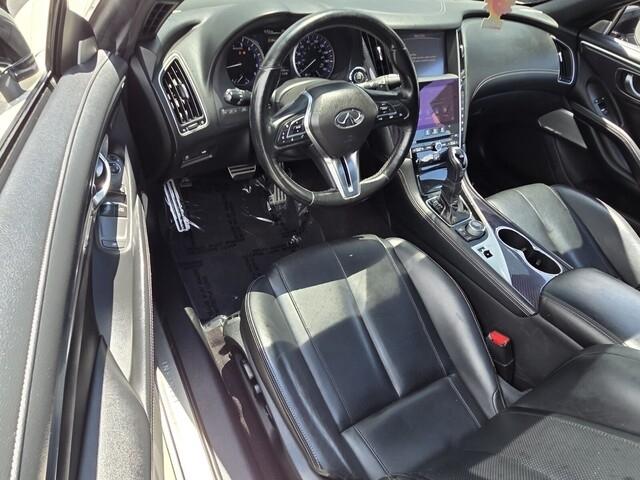 Infiniti Q60  2017