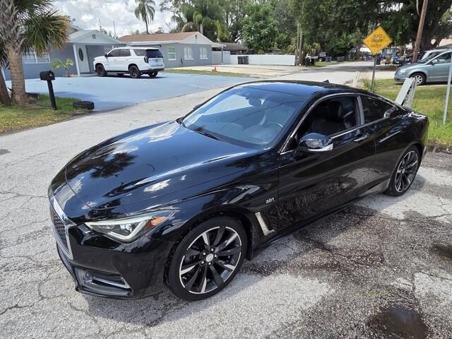 Infiniti Q60  2017