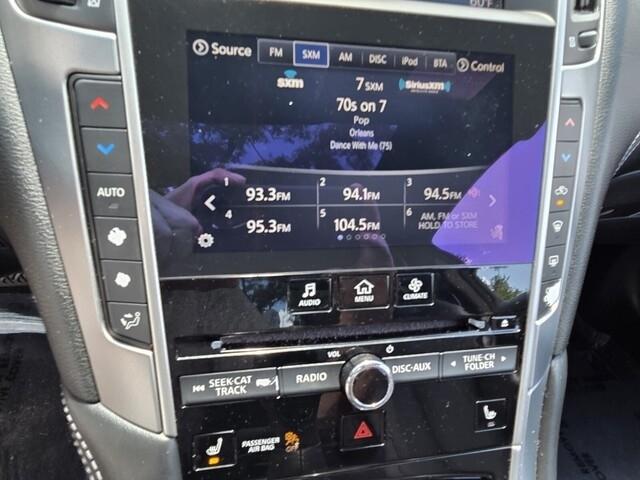 Infiniti Q60  2017